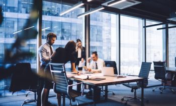 Comment réussir une visioconférence professionnelle ?