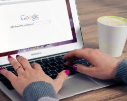 Recherche site web sur moteur de moteur